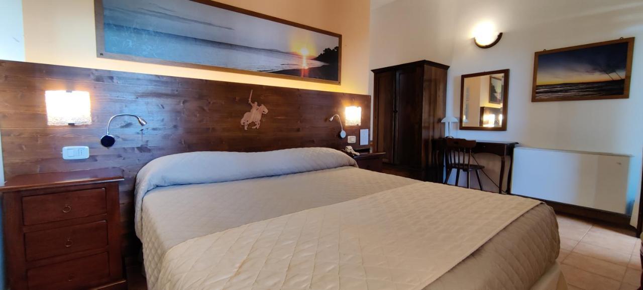 Locanda Mossa Dei Barbari Buriano  Buitenkant foto