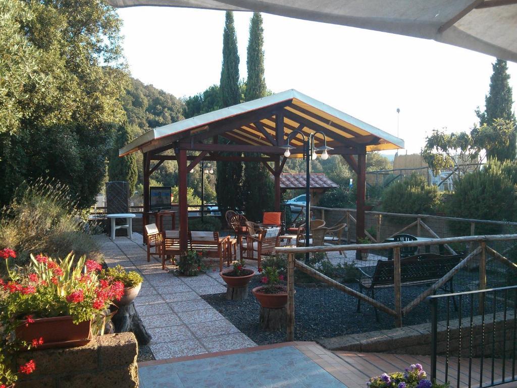 Locanda Mossa Dei Barbari Buriano  Buitenkant foto