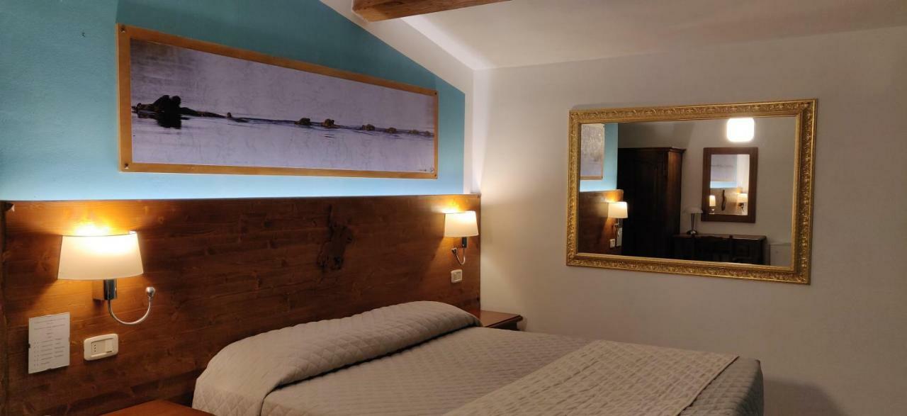 Locanda Mossa Dei Barbari Buriano  Buitenkant foto